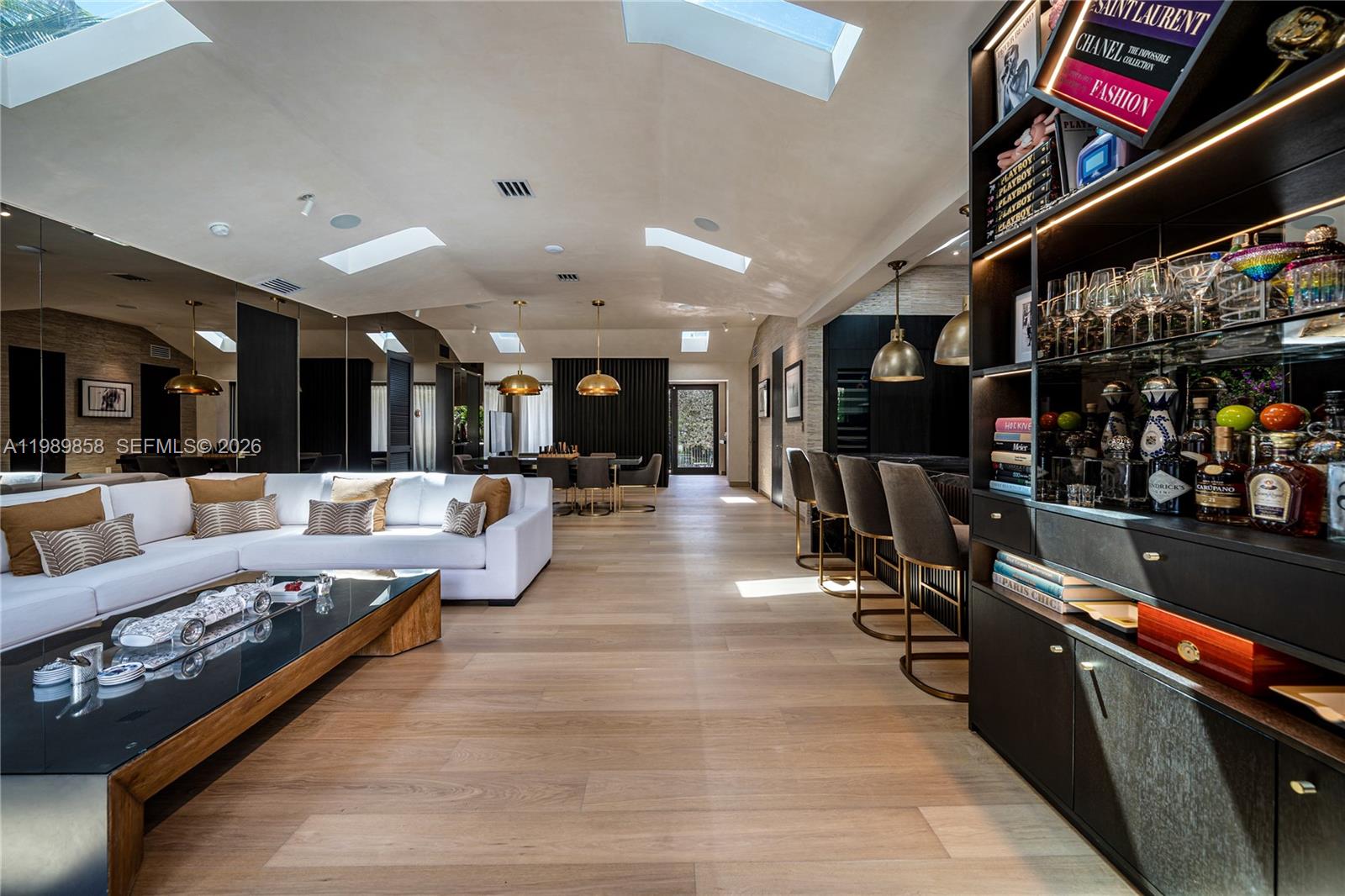 SHORE CREST - Residential