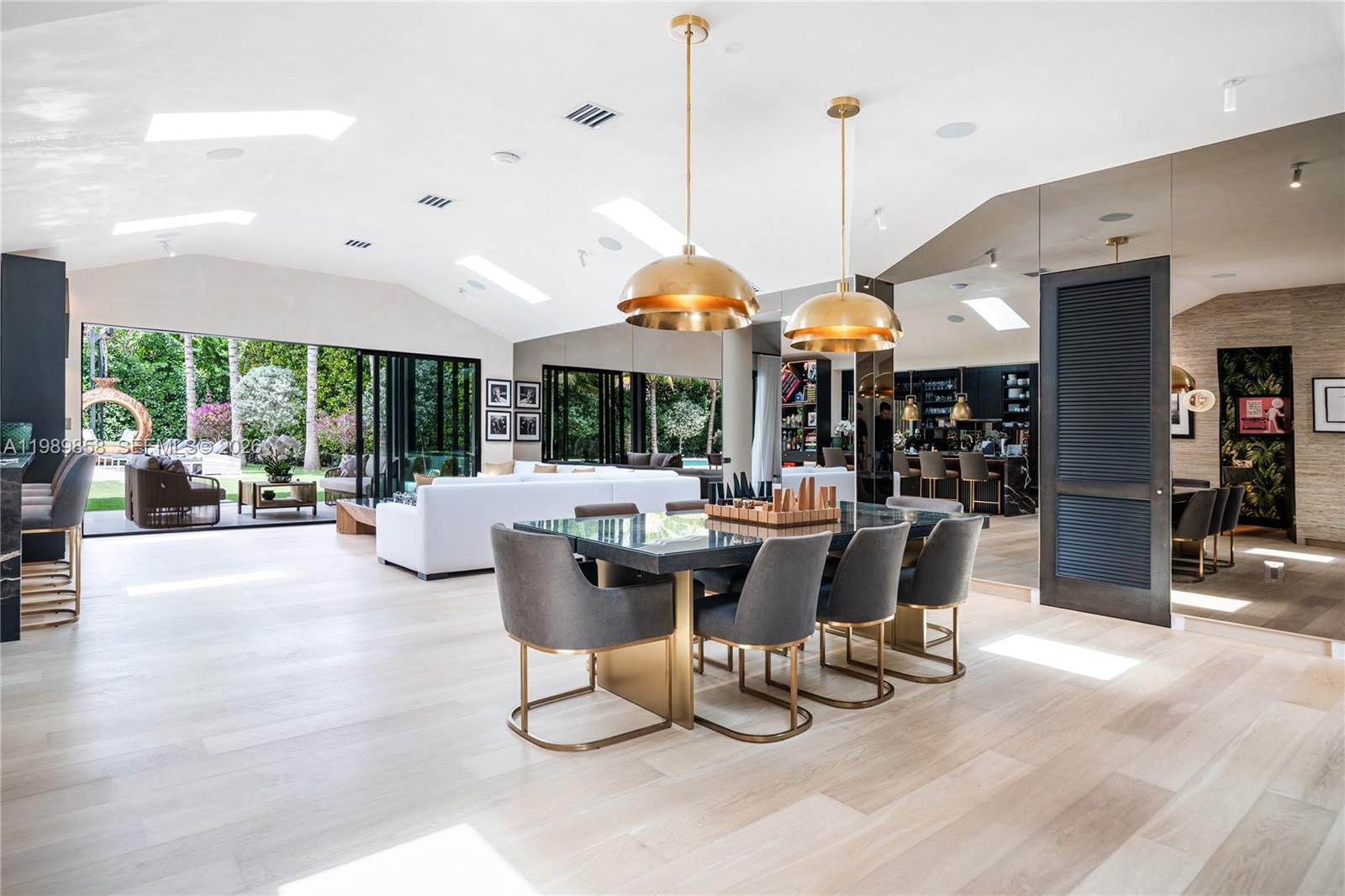 SHORE CREST - Residential