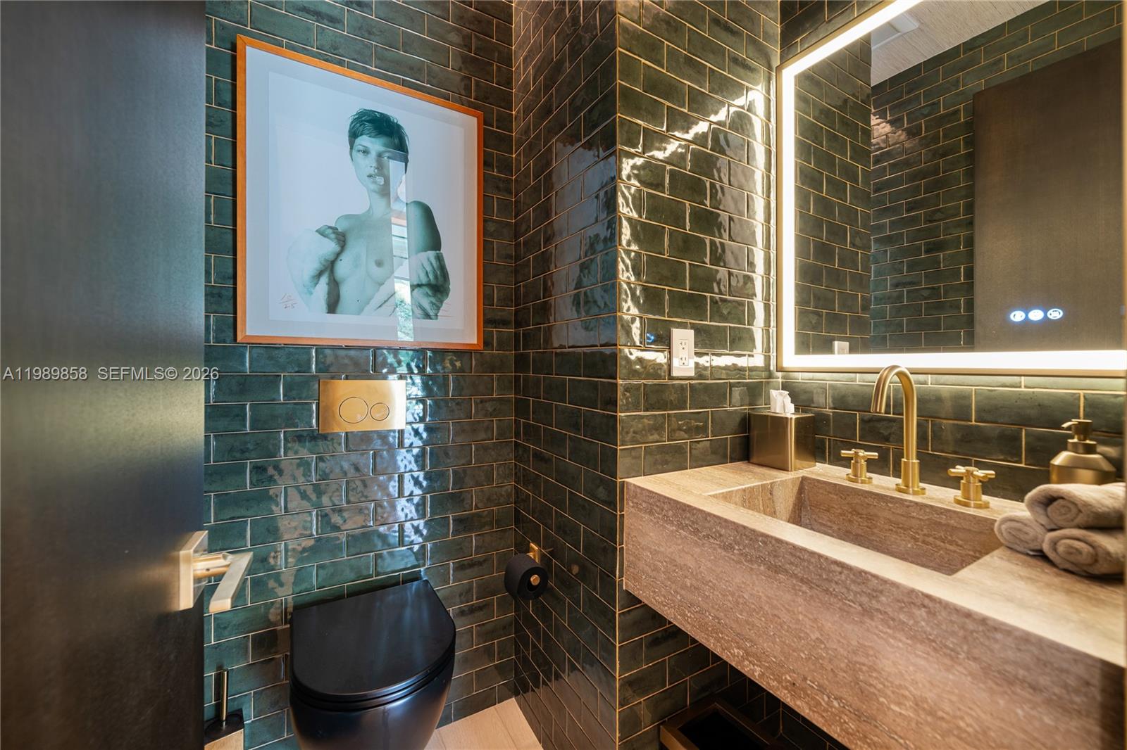 SHORE CREST - Residential