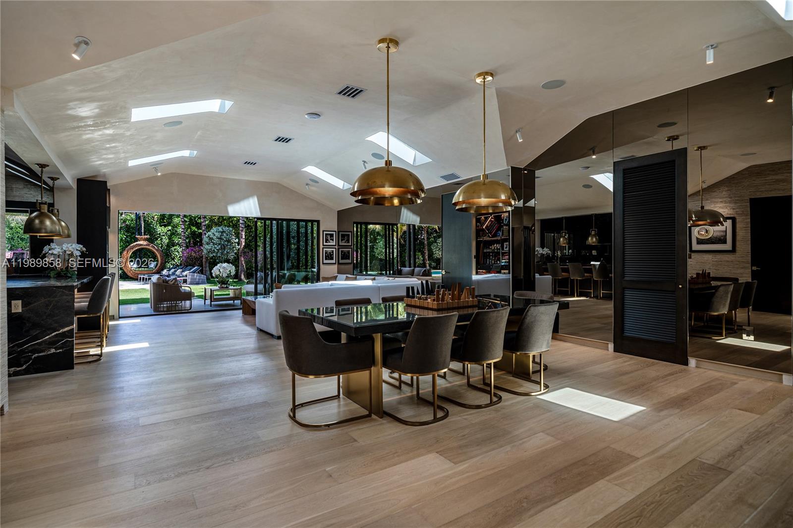 SHORE CREST - Residential