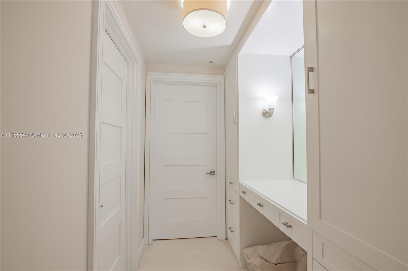 TRUMP ROYALE CONDO - Residential