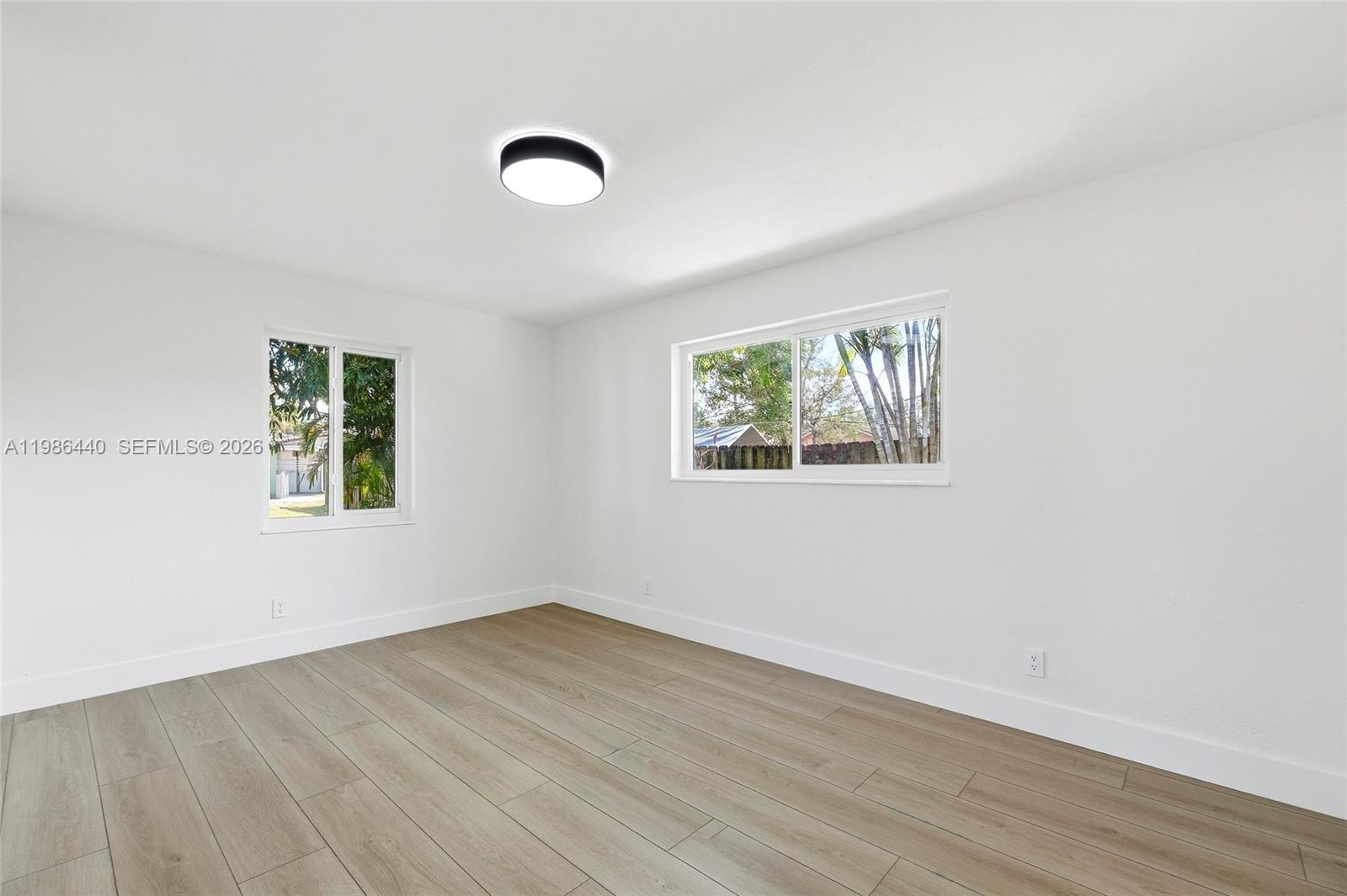 BREEZY MANOR AMENDED - Residential