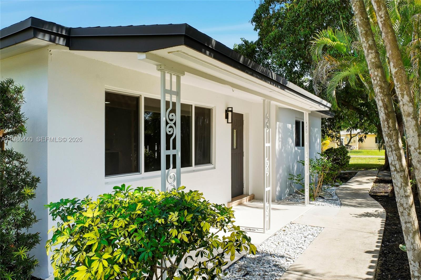 BREEZY MANOR AMENDED - Residential