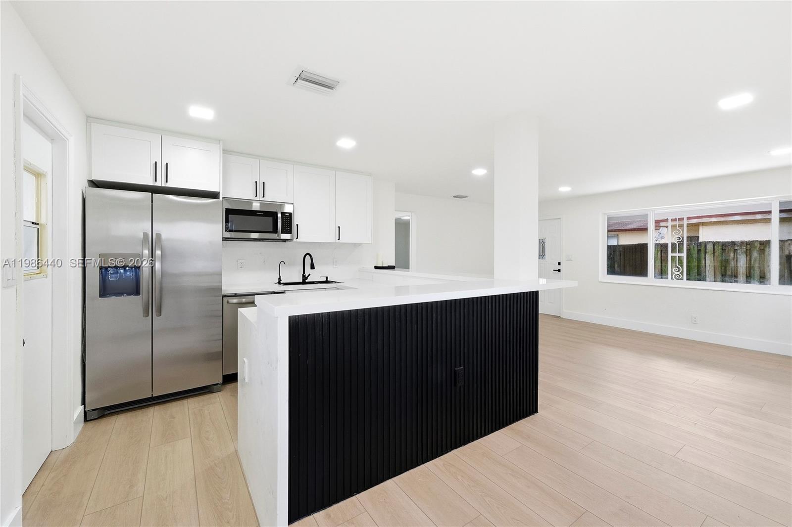 BREEZY MANOR AMENDED - Residential