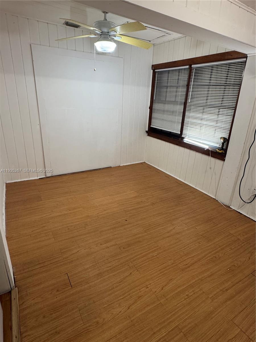 GRAPELAND HEIGHTS - Residential Lease