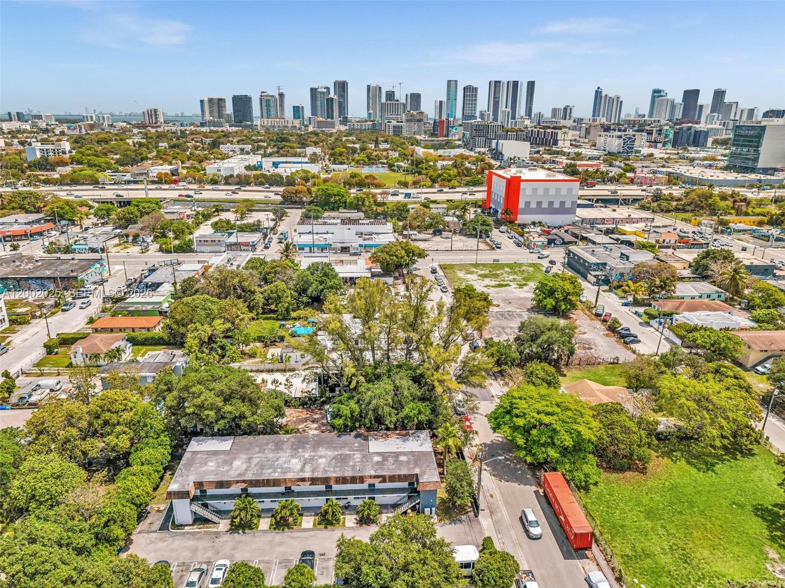 DE LEON PARK - Residential Lease