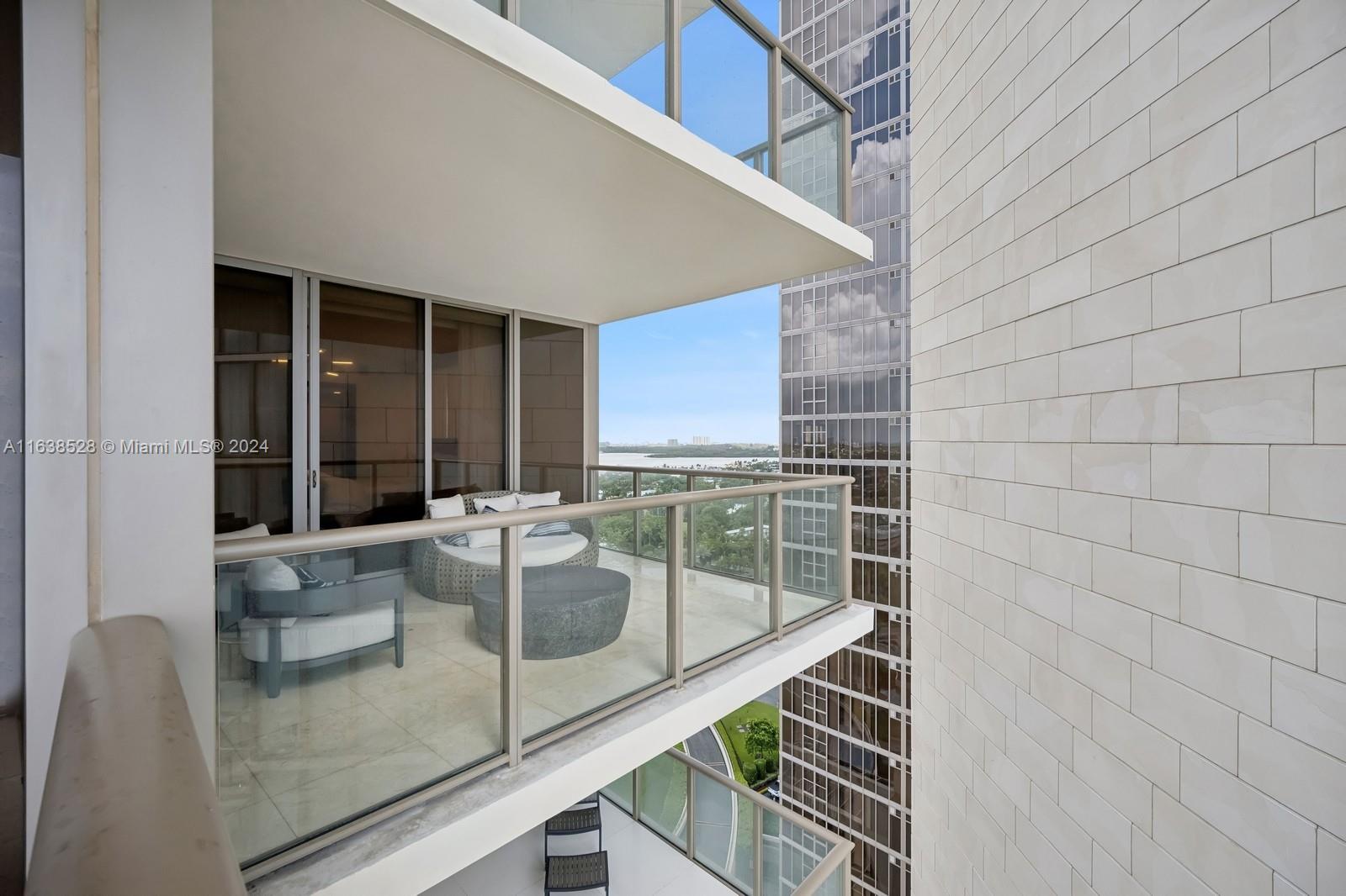 BAL HARBOUR NORTH SOUTH C - Residential
