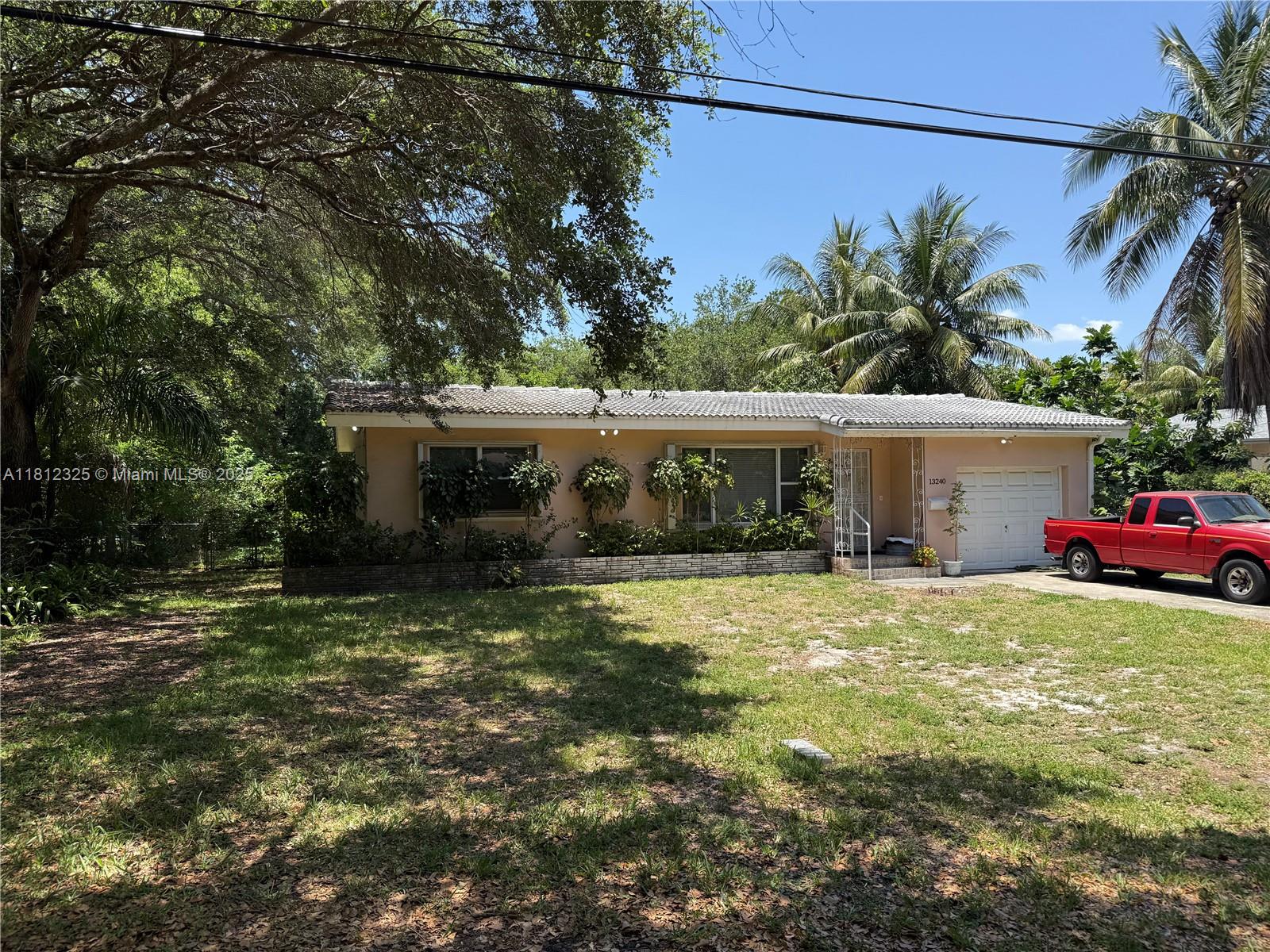 13240 Ne 4th Ave, North Miami, Miami-Dade County, Florida - 3 Bedrooms  
2 Bathrooms - 