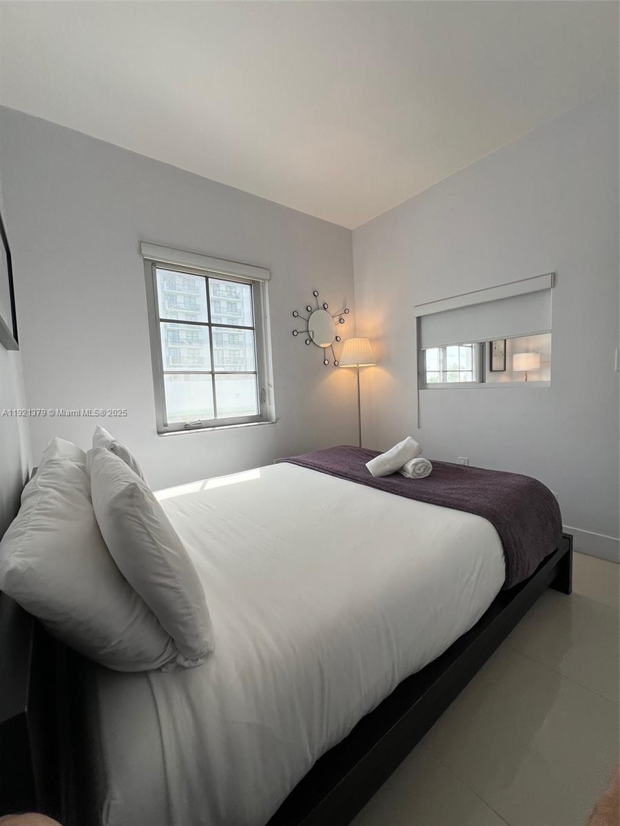 Del Rio Condo - Residential