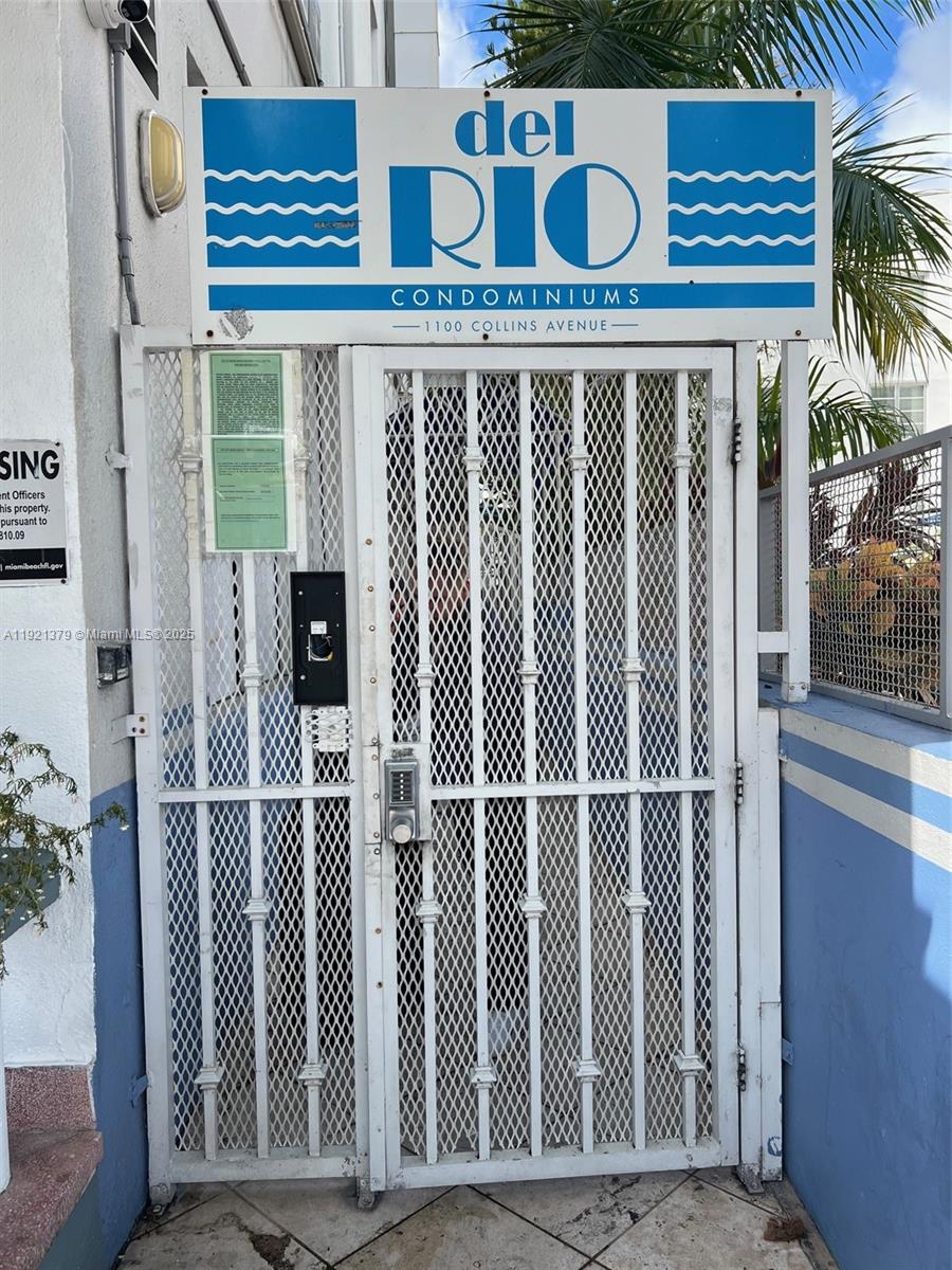 Del Rio Condo - Residential