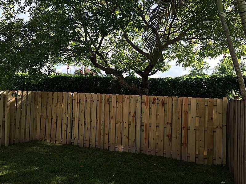 PEMBROKE POINTE SECTION T - Residential