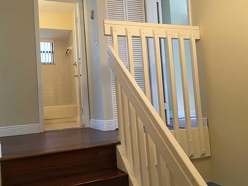 PEMBROKE POINTE SECTION T - Residential