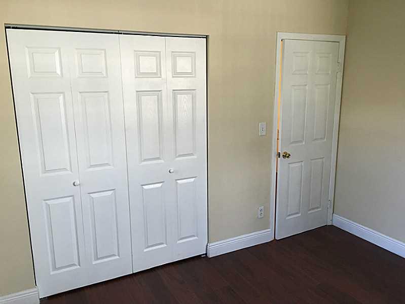 PEMBROKE POINTE SECTION T - Residential