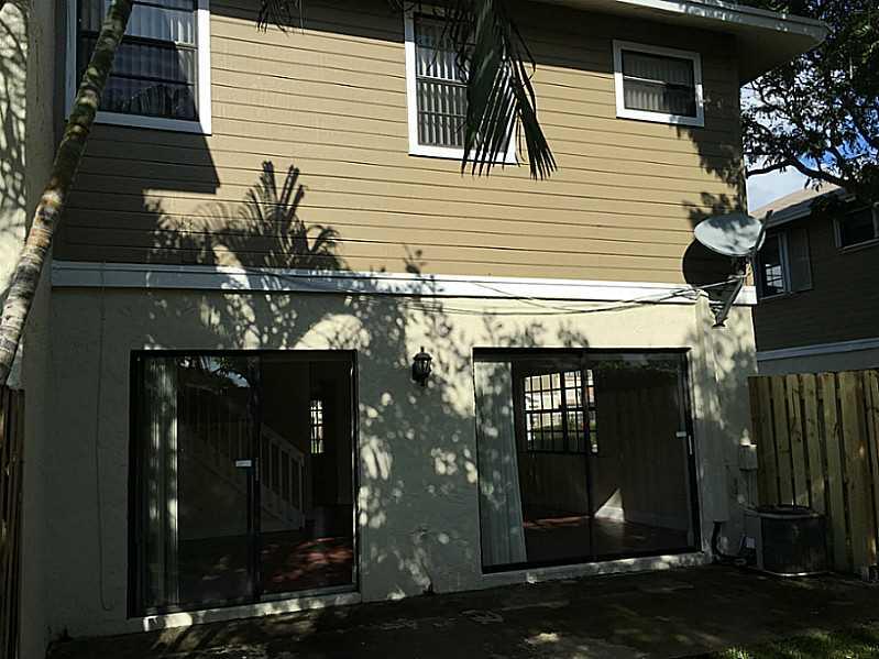 PEMBROKE POINTE SECTION T - Residential