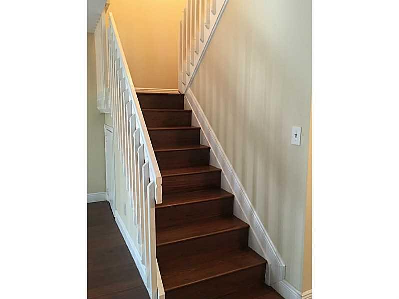 PEMBROKE POINTE SECTION T - Residential