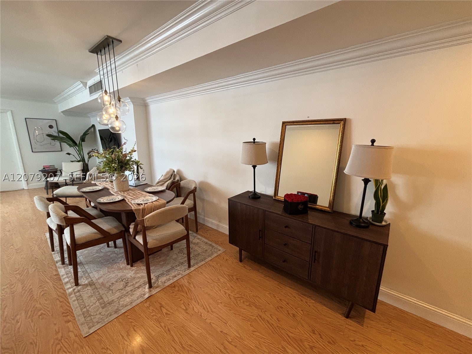 999 Brickell Bay Dr 1105