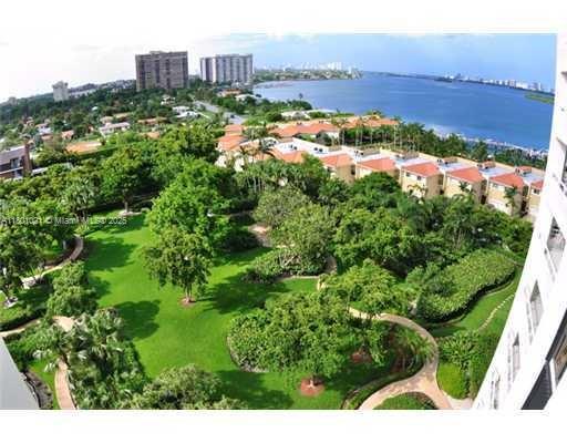 TOWERS QUAYSIDE CT-YARD V - Residential