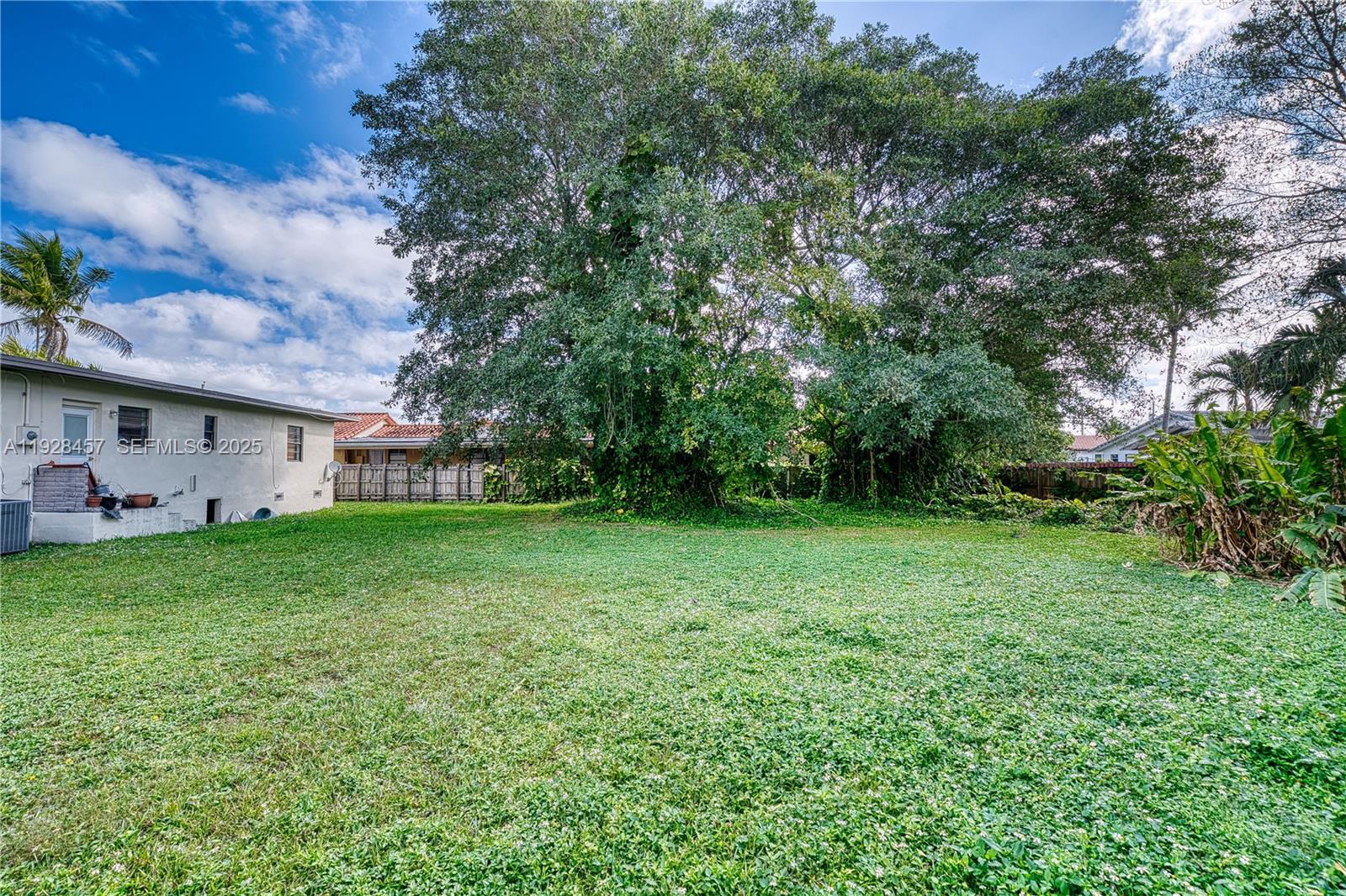 CORAL VILLAS REV - Residential