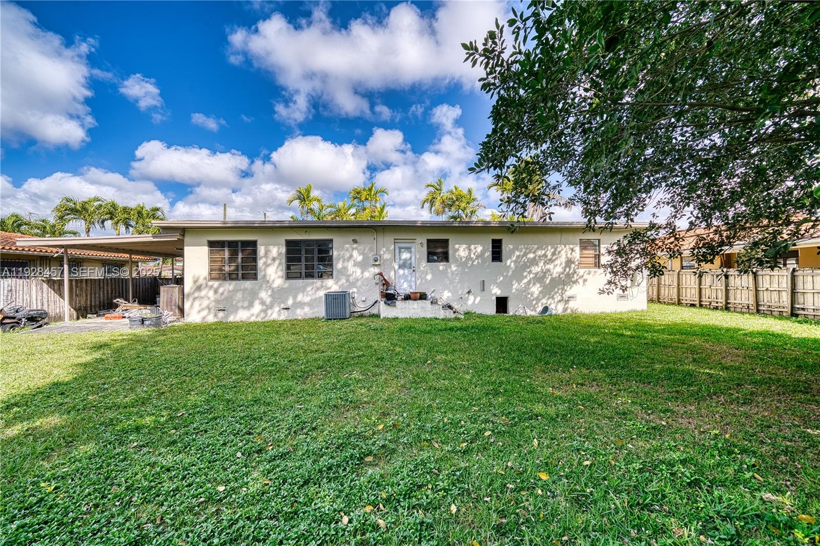 CORAL VILLAS REV - Residential