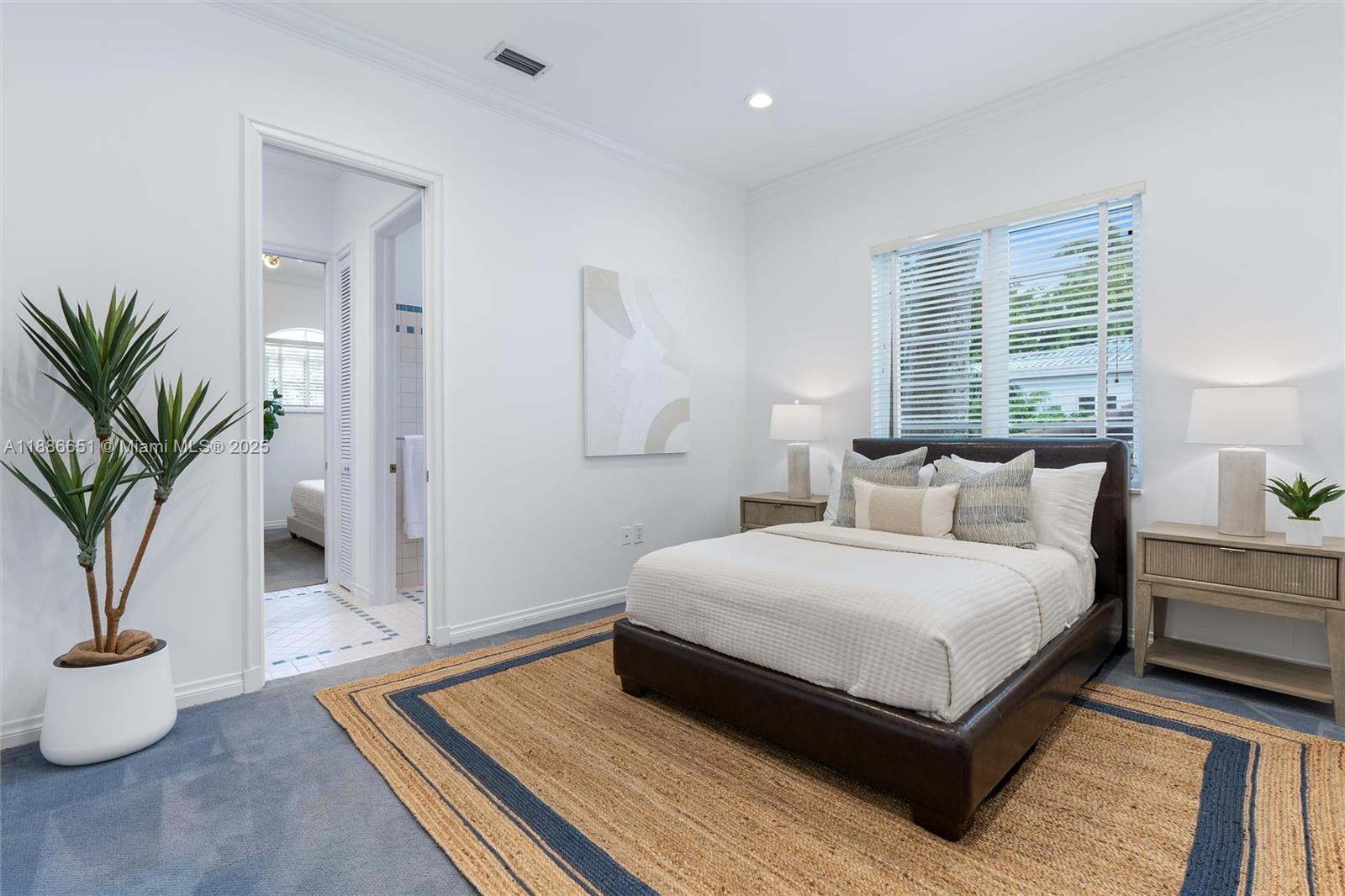HIBISCUS ISLAND - Residential Lease
