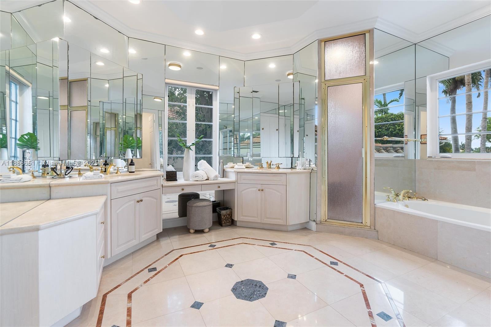 HIBISCUS ISLAND - Residential Lease