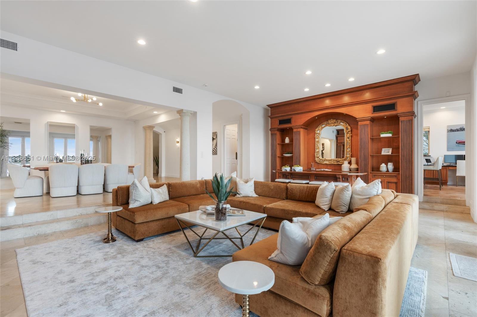 HIBISCUS ISLAND - Residential Lease