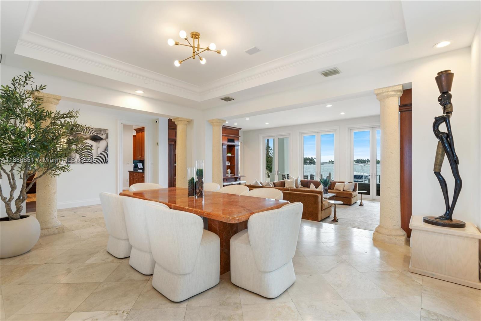 HIBISCUS ISLAND - Residential Lease