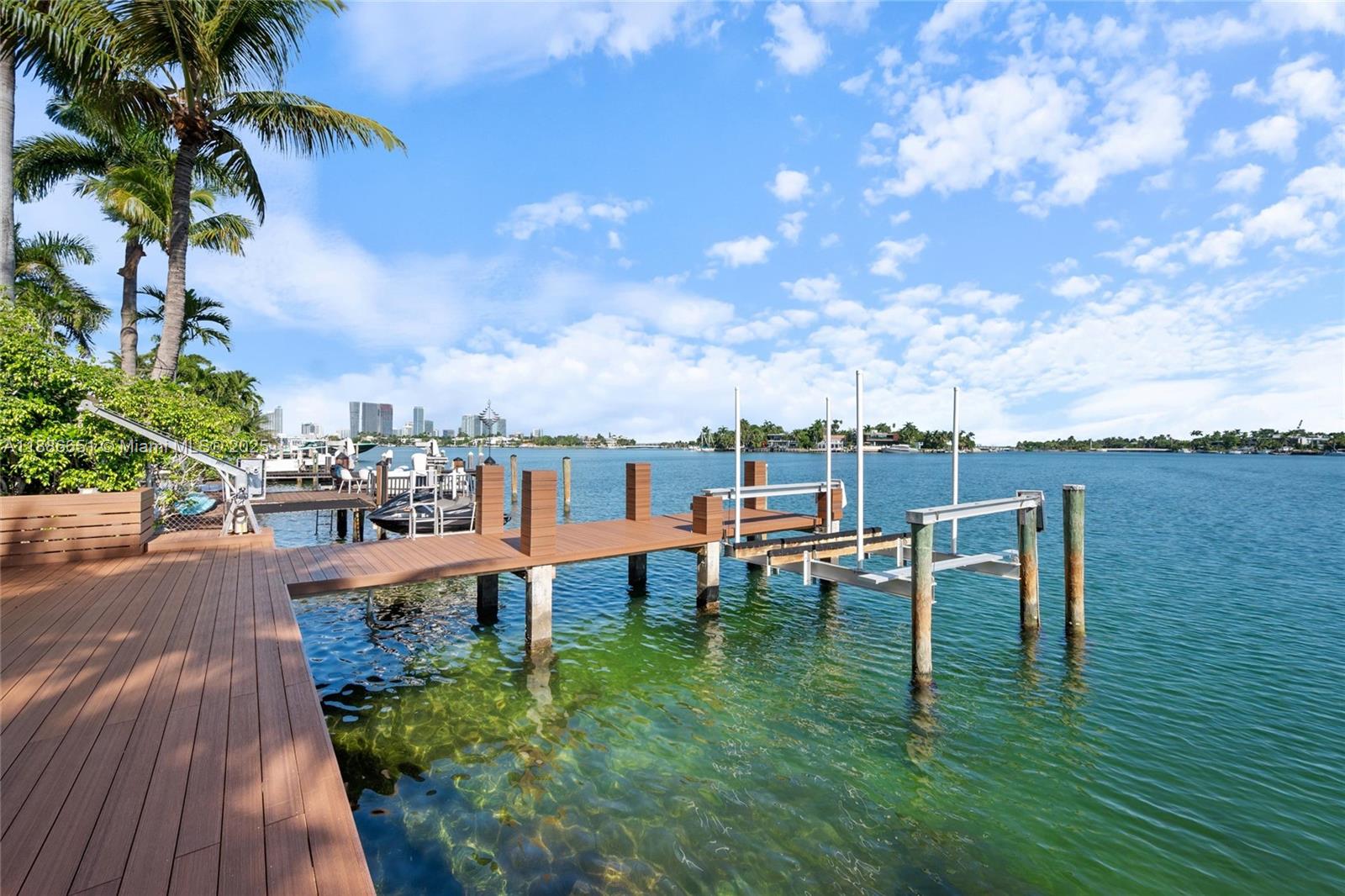 HIBISCUS ISLAND - Residential Lease