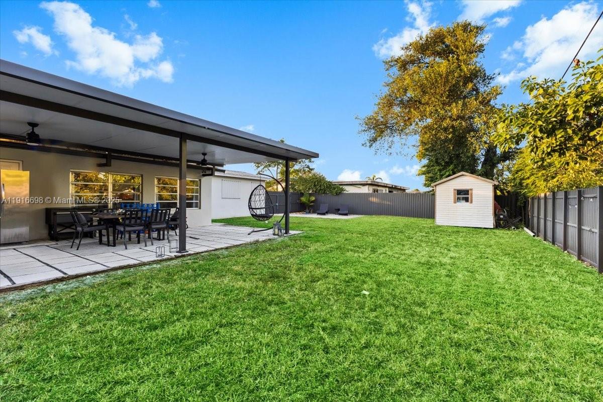 PALM SPRINGS NORTH SEC C - Residential