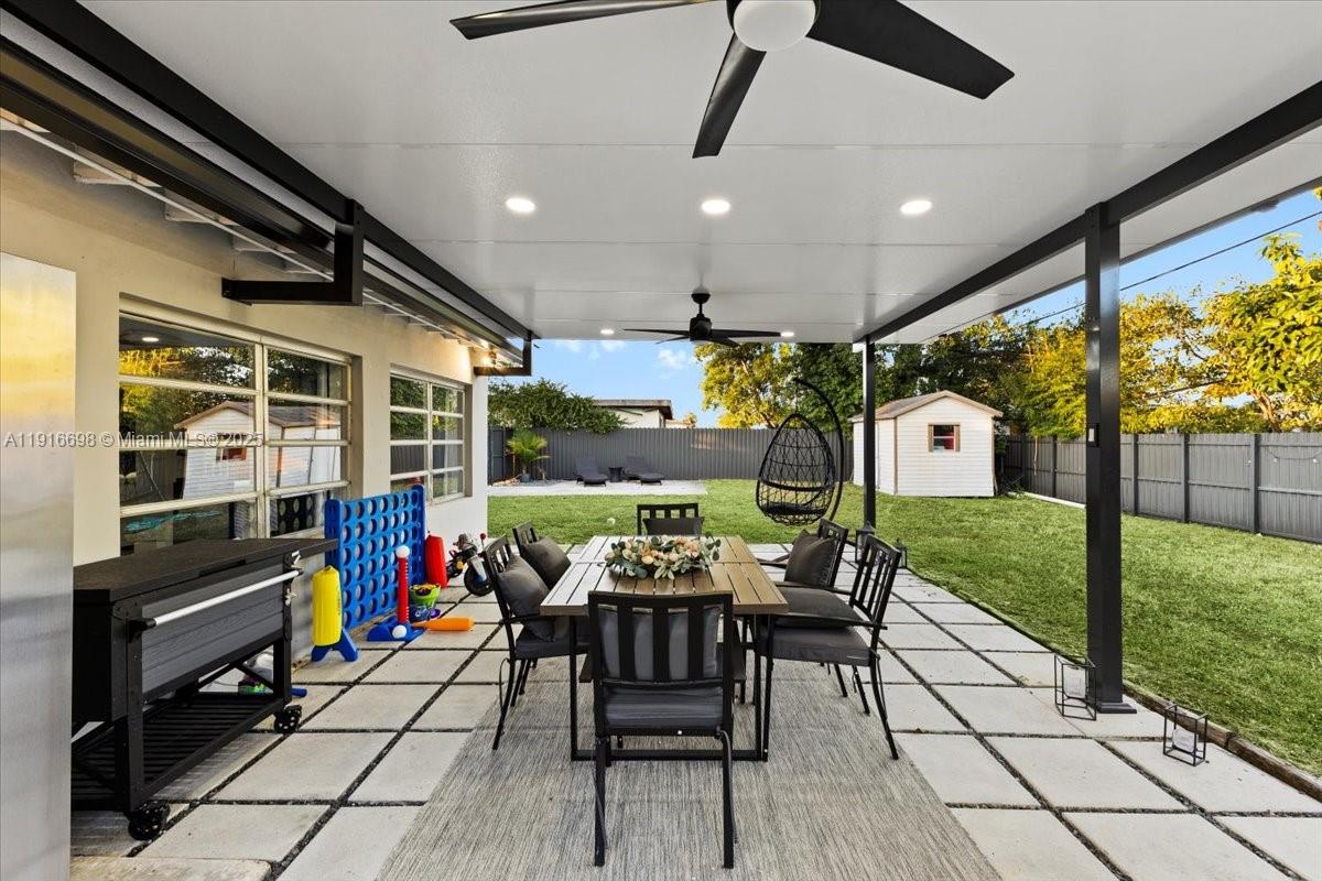 PALM SPRINGS NORTH SEC C - Residential