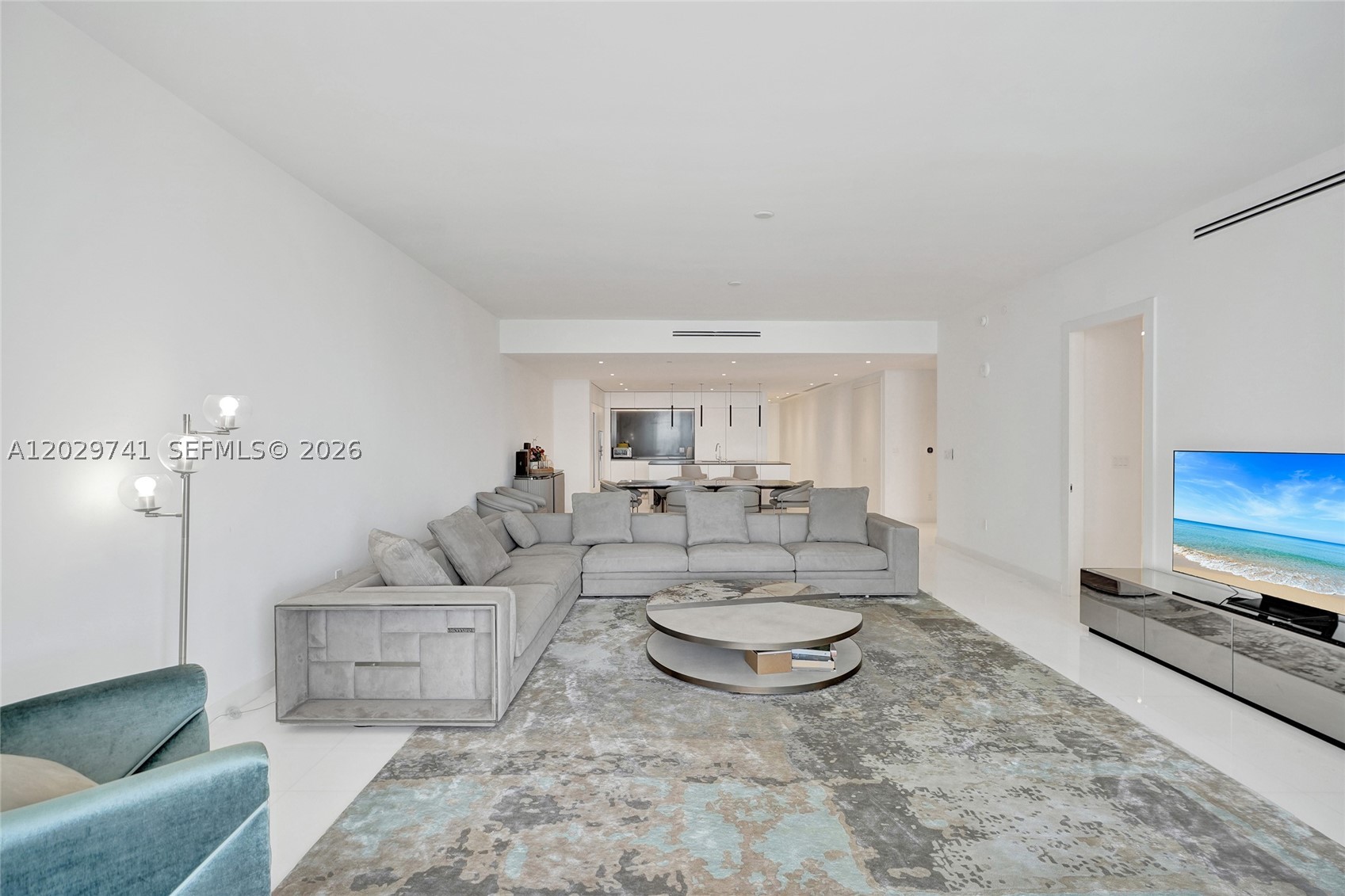 300 Biscayne Boulevard Way 3304C