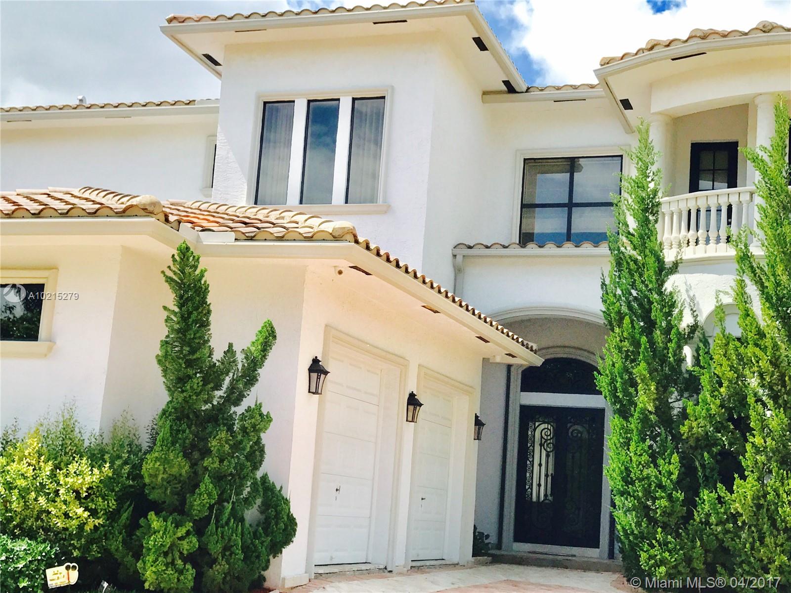 35 51 42 & 2 52 42 GOLDEN - Residential