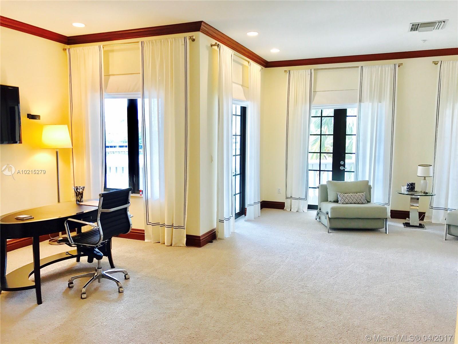 35 51 42 & 2 52 42 GOLDEN - Residential