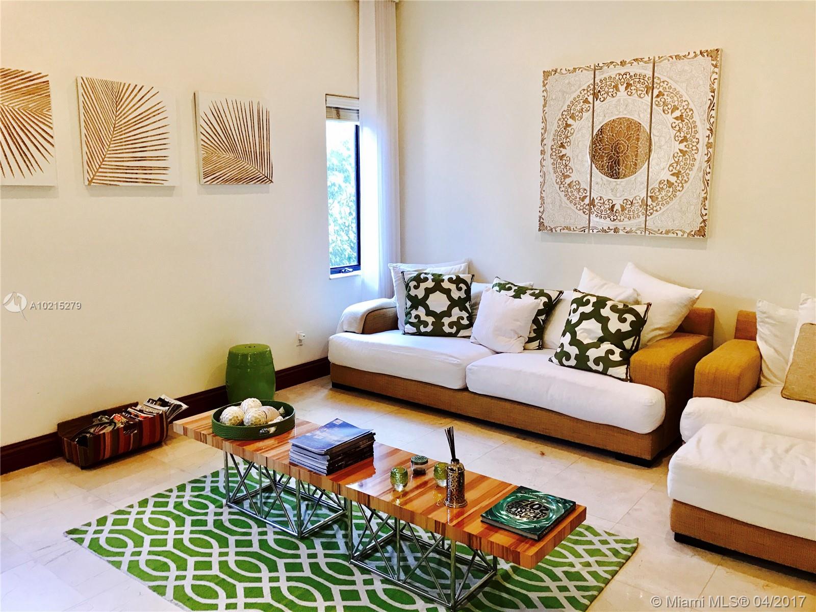 35 51 42 & 2 52 42 GOLDEN - Residential