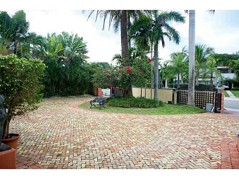 FLAMINGO TERRACE SUB - Residential