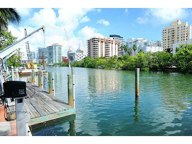 FLAMINGO TERRACE SUB - Residential