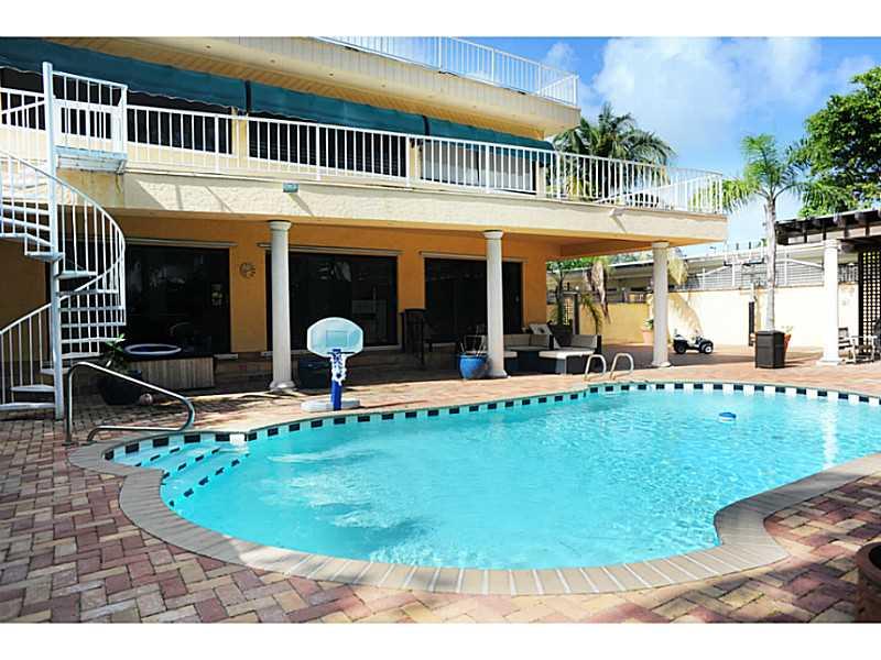 FLAMINGO TERRACE SUB - Residential