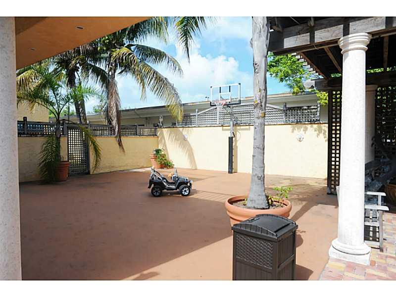 FLAMINGO TERRACE SUB - Residential