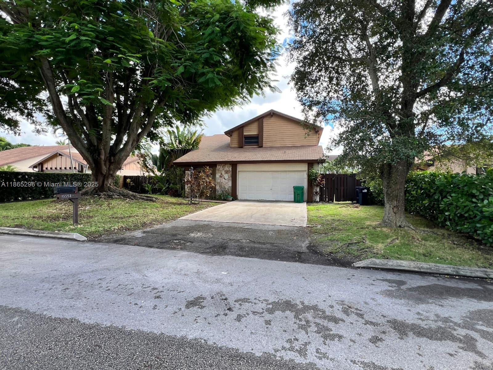 Spacious 3-bedroom, 2-bath home located in a desirable West Kendall neighborhood. This property offers great potential with a functional layout, generous living areas, and a large backyard, perfect for entertaining. Conveniently close to top schools, shopping, dining, and major highways. Home needs some TLC, making it an excellent opportunity to customize and add value.