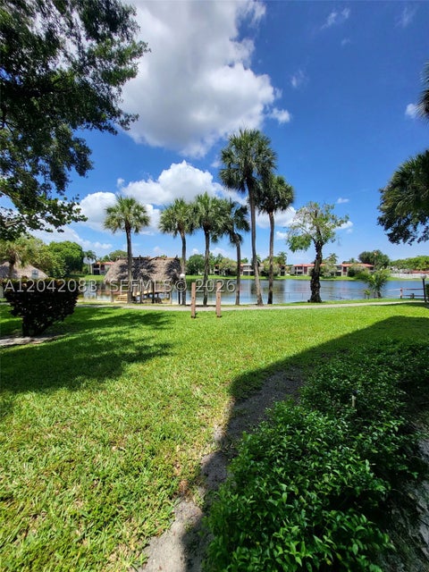 Tiny photo for 900 Colony Point Cir #107, Pembroke Pines, FL 33026 (MLS # A12042083)