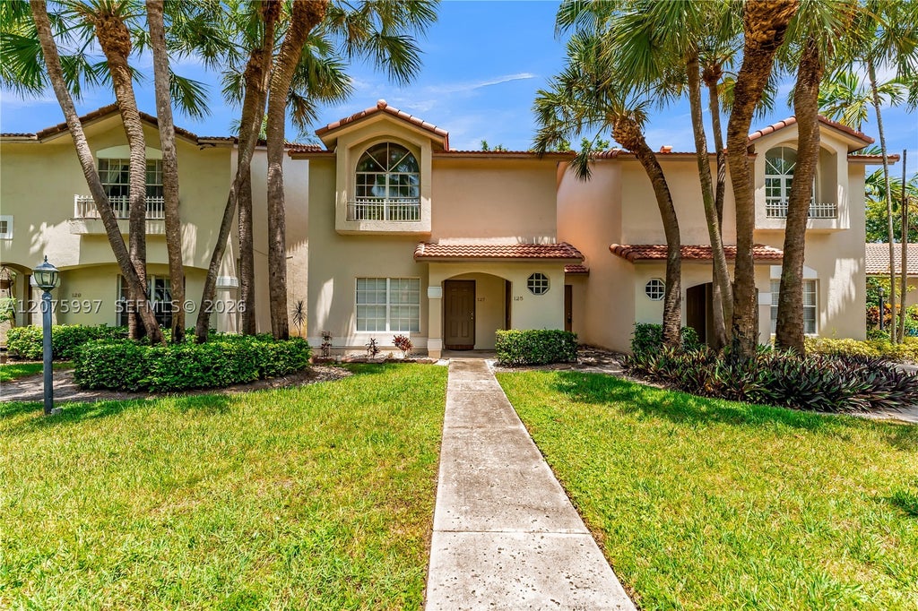 Photo of 127 NW 108th Ave #643L, Pembroke Pines, FL 33026 (MLS # A12075997)