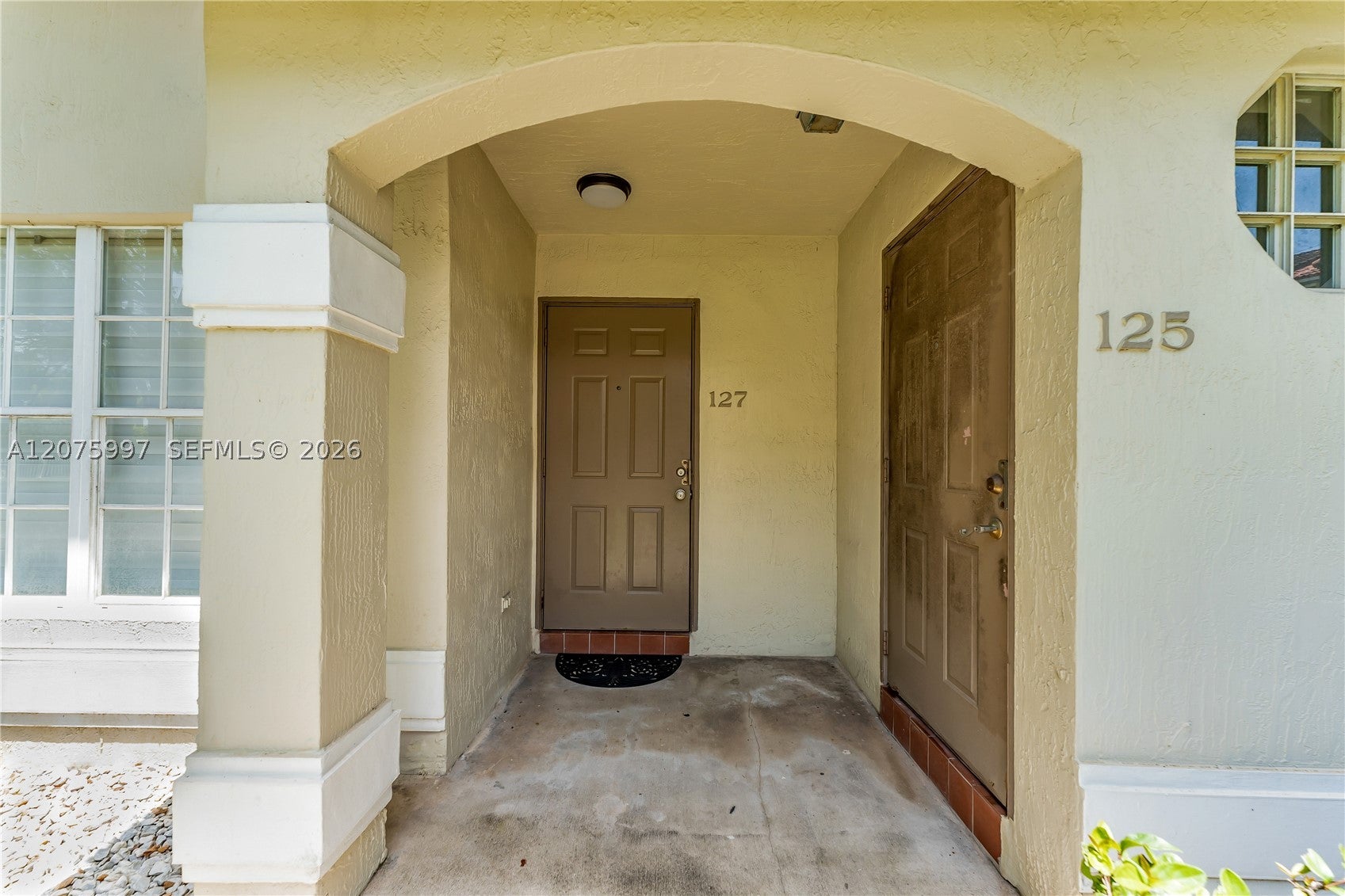 127 NW 108th Ave 643L