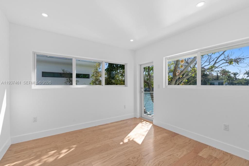 PARK VIEW ISLAND - Residential