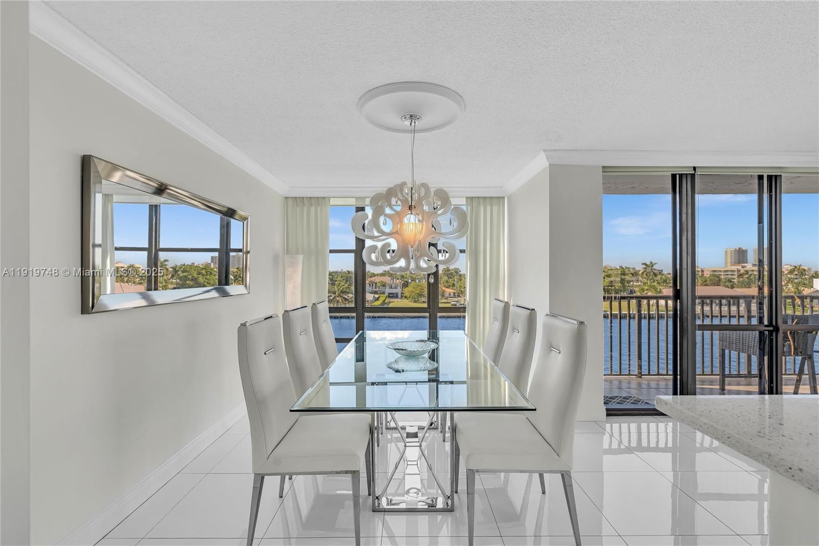 AVANT GARDE CONDO - Residential