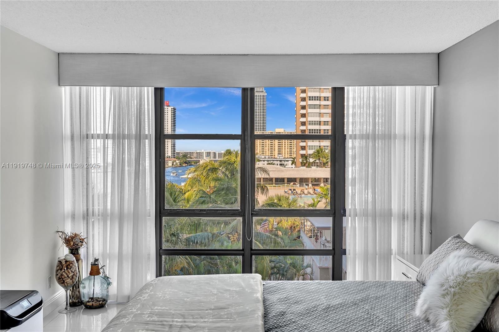 AVANT GARDE CONDO - Residential