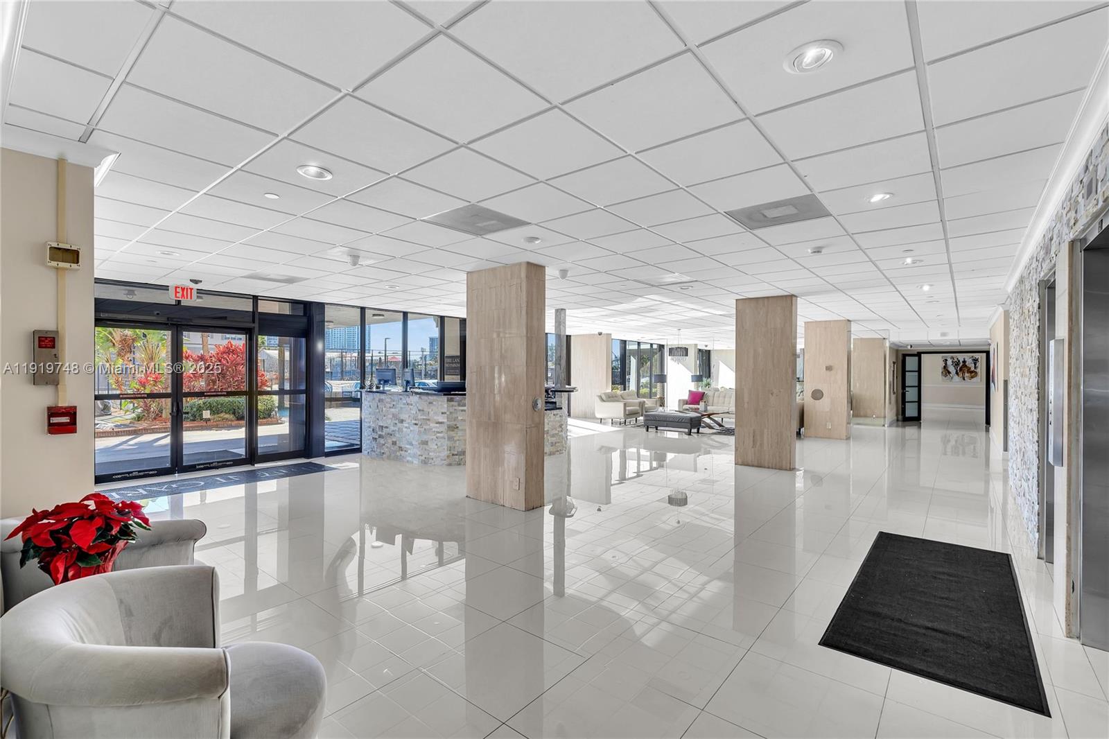 AVANT GARDE CONDO - Residential