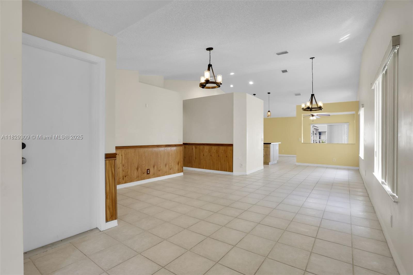 1153 Areca Way