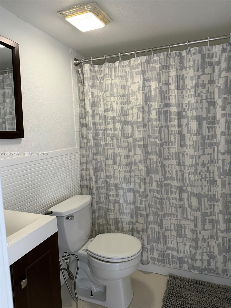 VENETIA GROVE - Residential
