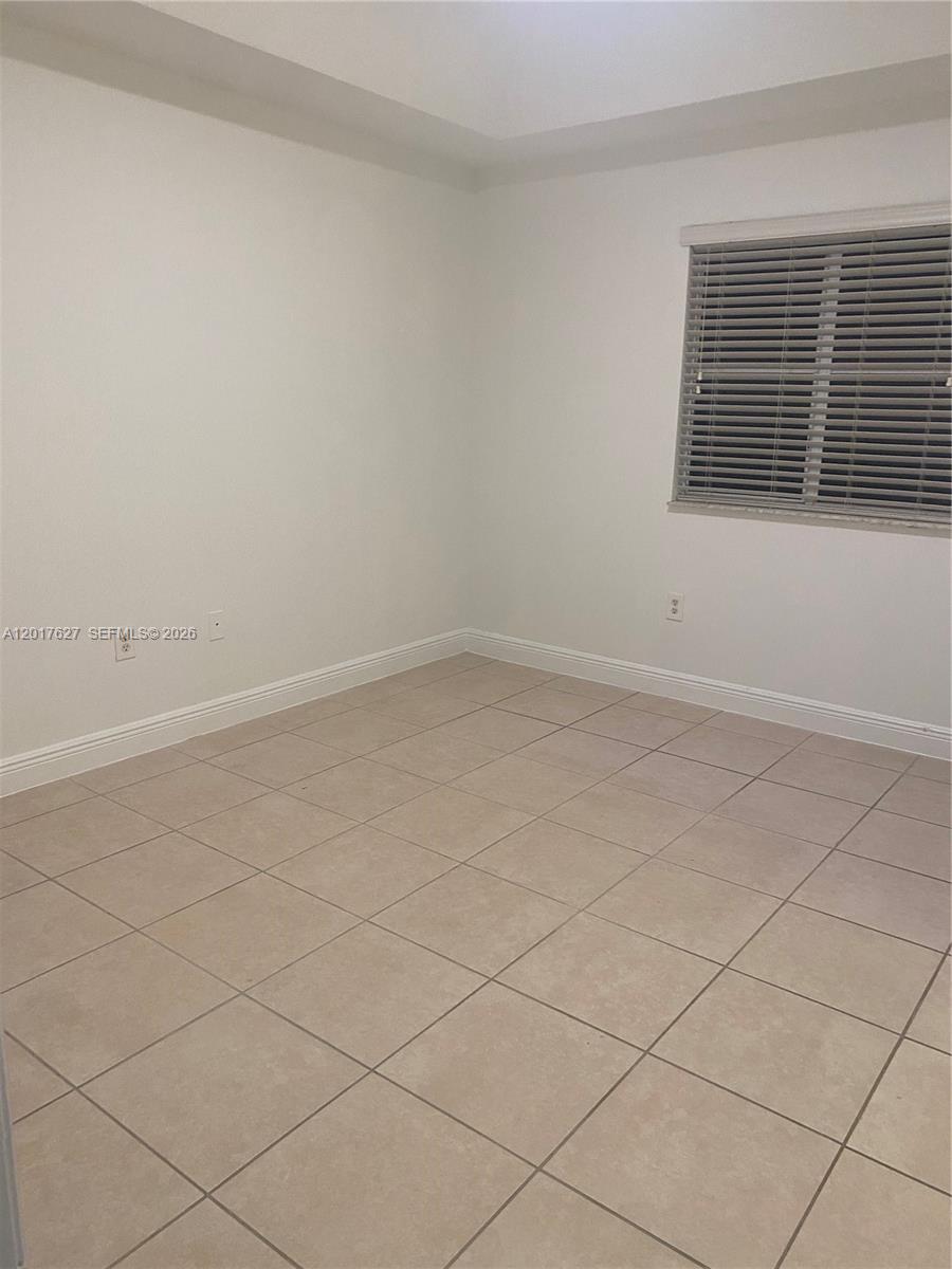 VENETIA GROVE - Residential