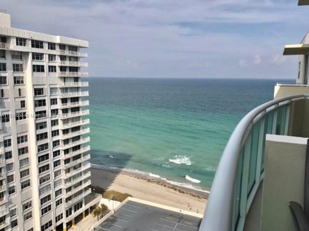 Photo of 3001 S Ocean Dr #1605, Hollywood, FL 33019 (MLS # A11590638)